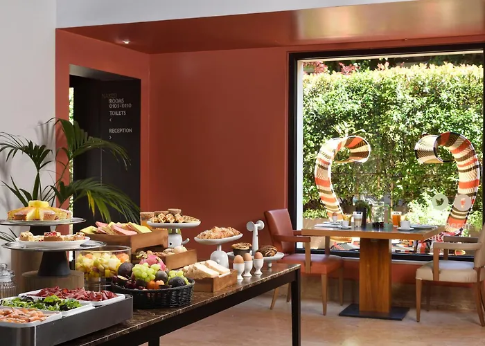 Milan Suite Hotel